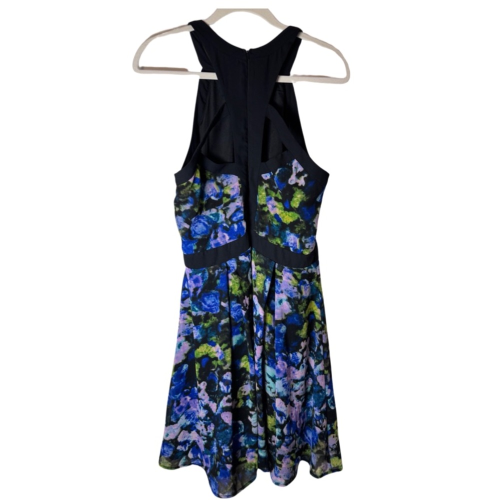 Adelyn Rae Floral Fit & Flare Dress - Picture 4 of 7